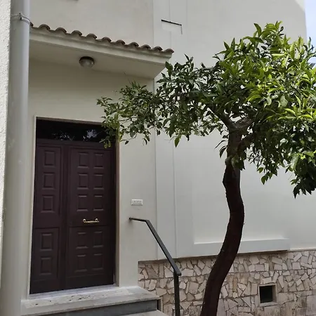 Bilocale Per 2 - Quadrilocale Per 6 - Appartamenti Sebastiani Centralissimi