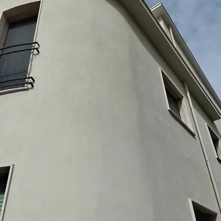 Bilocale Per 2 - Quadrilocale Per 6 - Appartamenti Sebastiani Centralissimi Appartamento